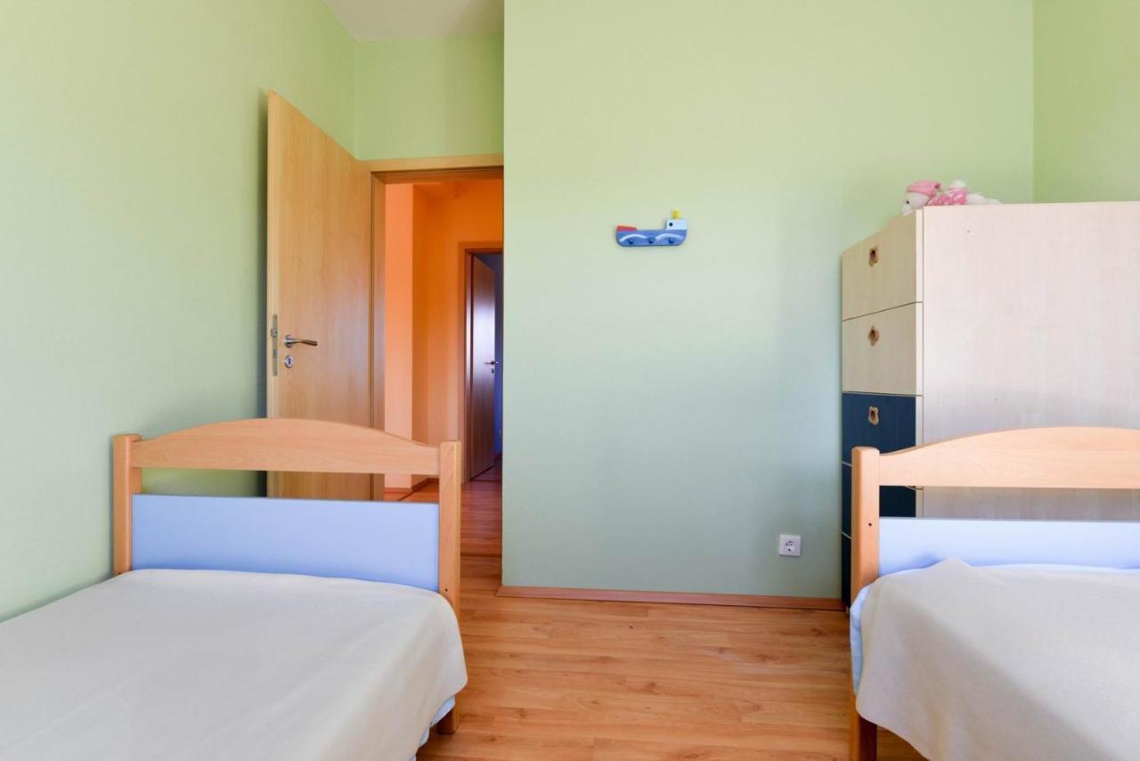 Paklina Apartments Starigrad Paklenica Exterior photo